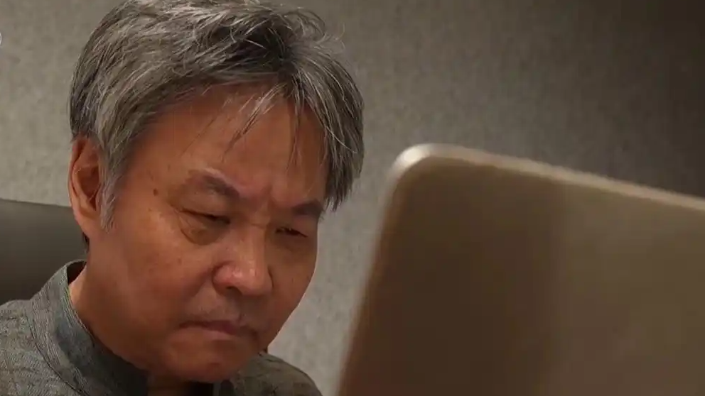 余华一个月内两次“打假”热搜配图